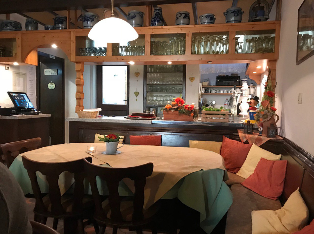 Endingen am Kaiserstuhl餐馆和美食-Weinstube zur Sonne