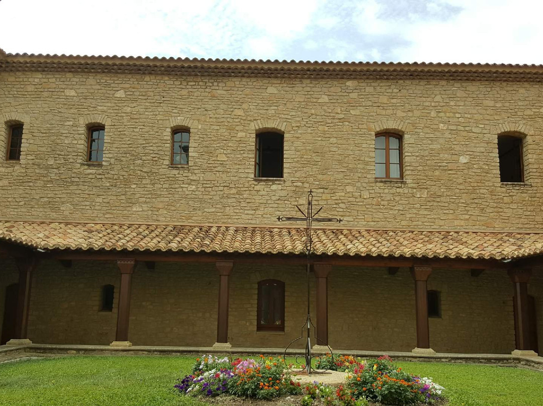 Abbaye Sainte-Madeleine du Barroux-Le Barroux必去景点