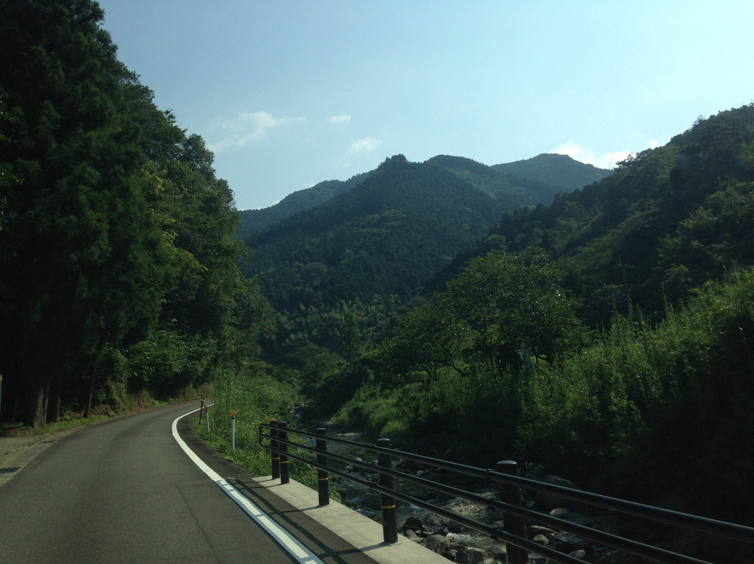 Namekawakeikoku-东温市必去景点