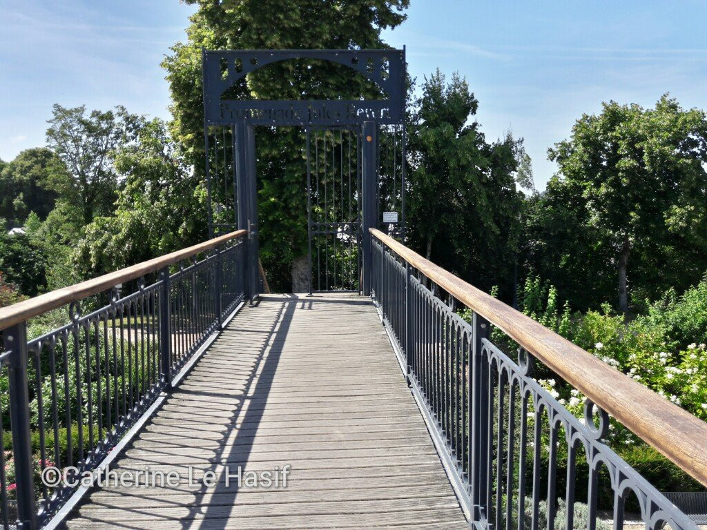 Promenade Jules Revert景点图片