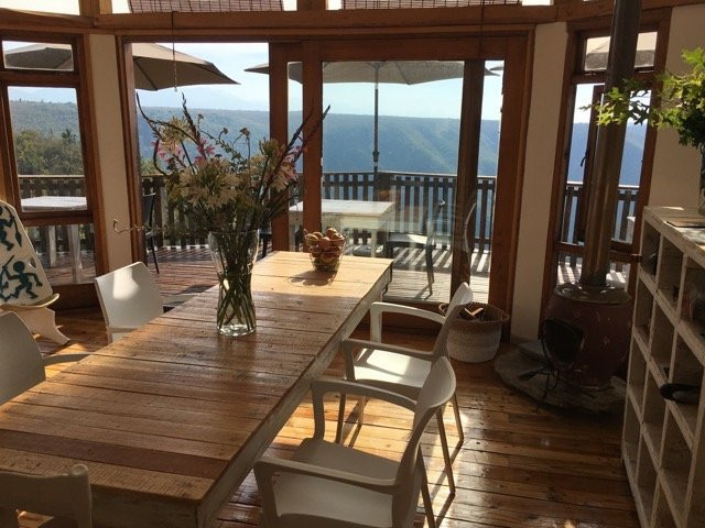 African Crags Eco-Lodge主图