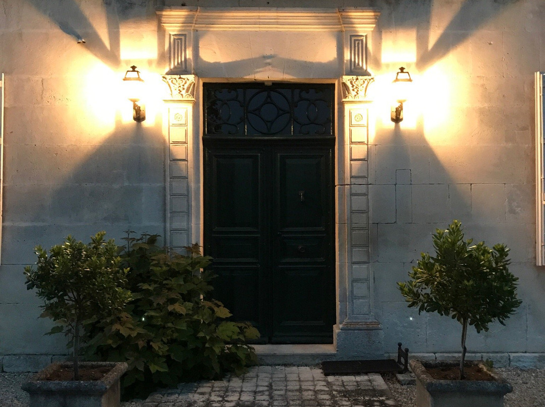 Les Collinauds主图