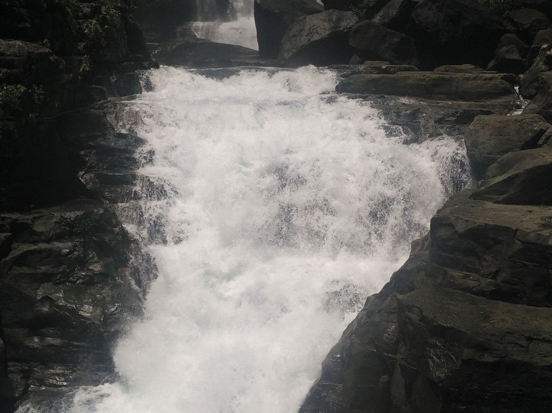 Mawphlang Falls景点图片