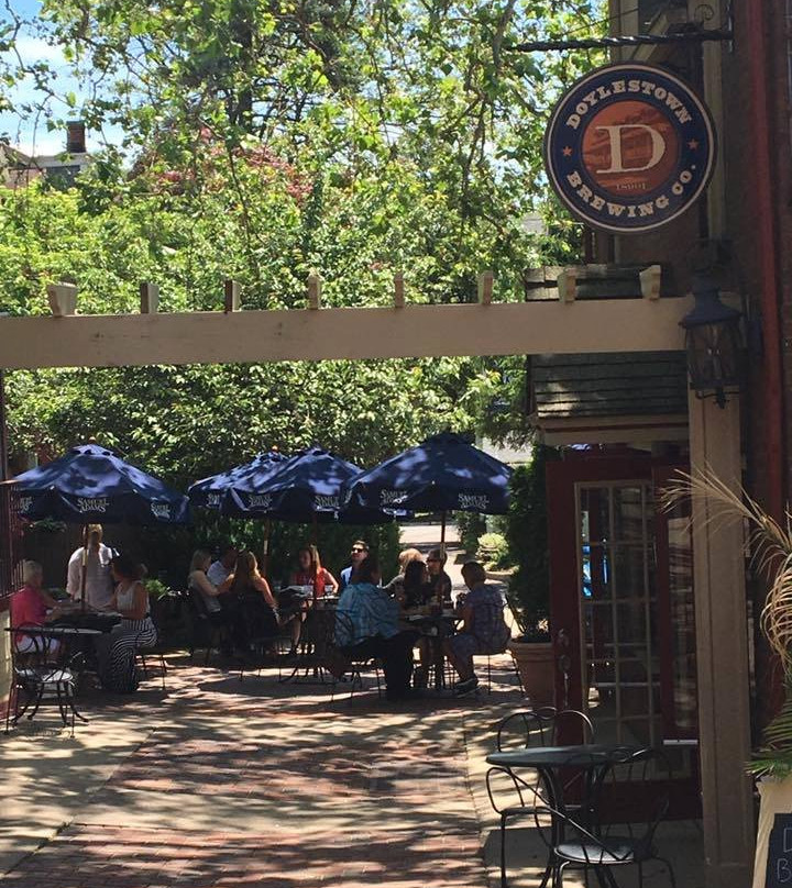 Doylestown Brewing Company - Hops Bar & Grill景点图片