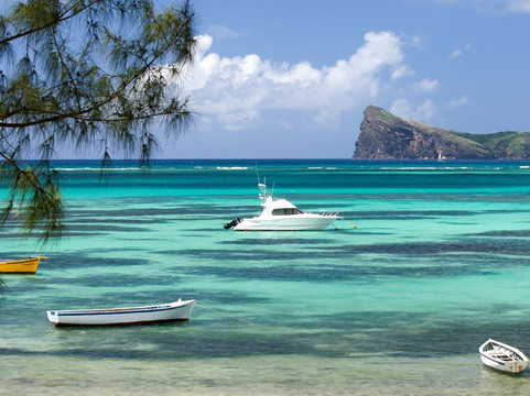 Tourinco-卡特勒博尔纳必去景点