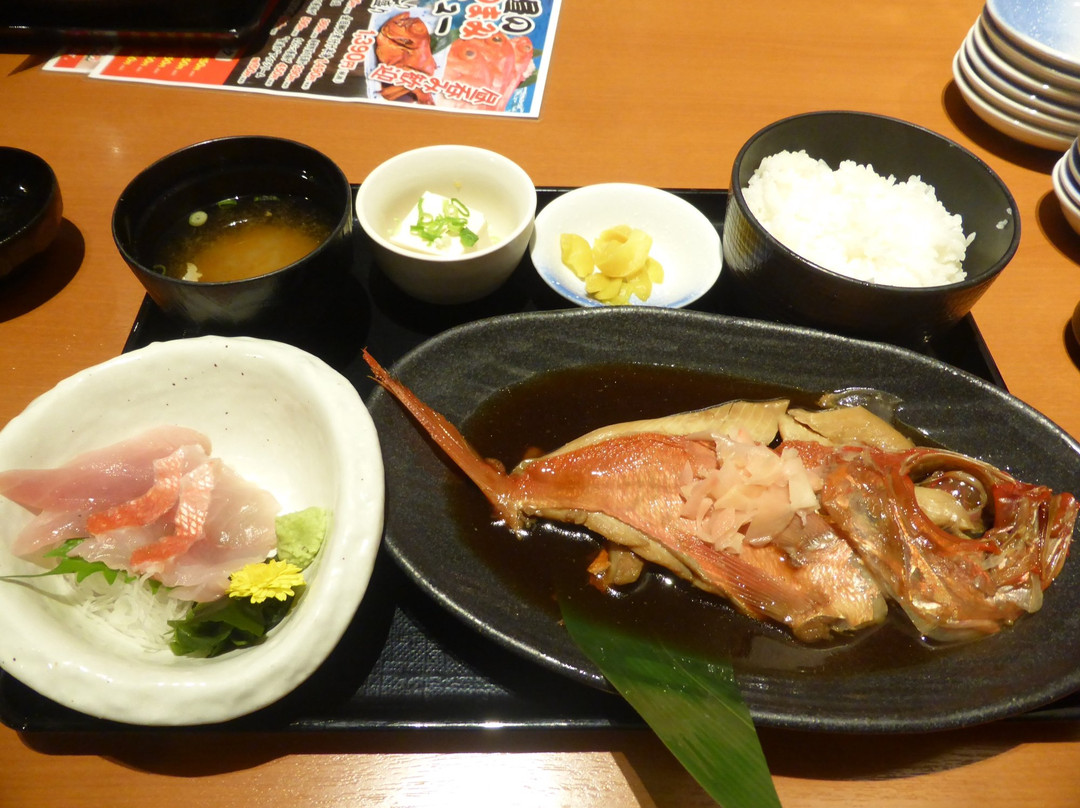 下田漁港直送 さかなや道場 伊豆急下田店