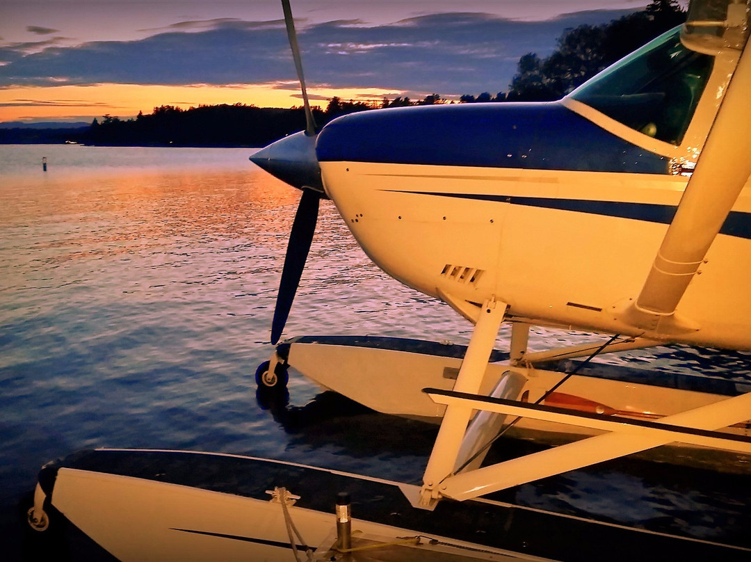 Charlevoix Aviation.-Saint Aime Des Lacs必去景点