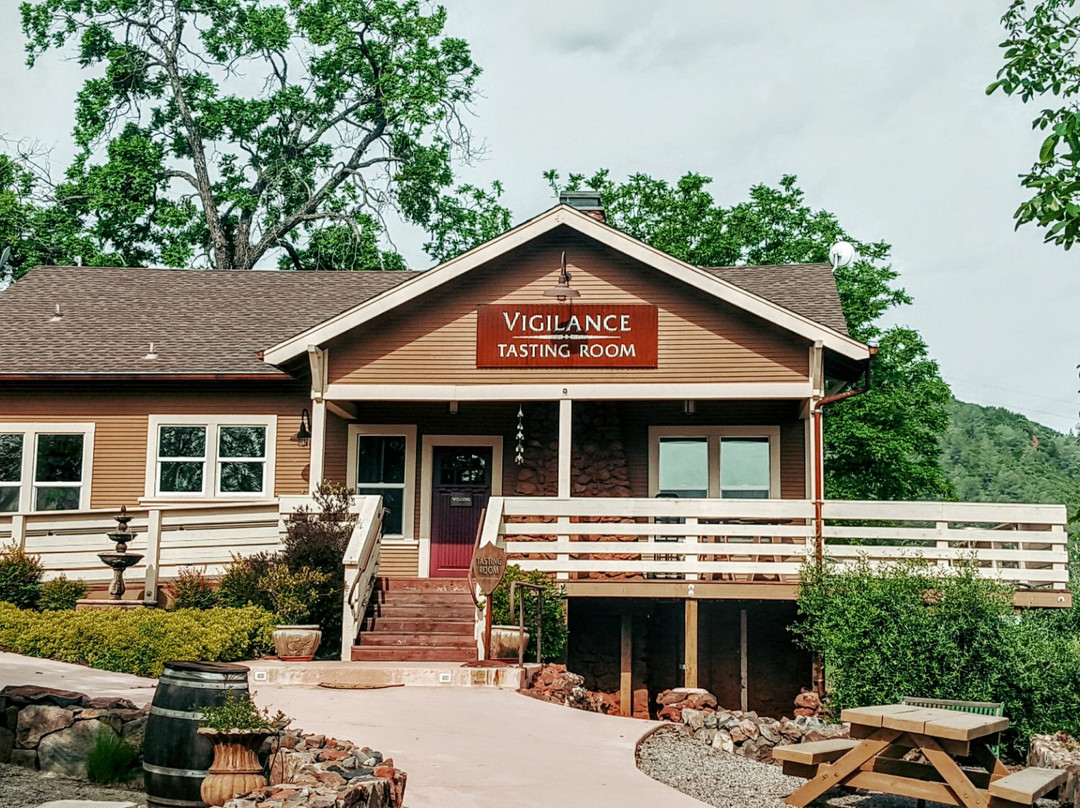 Vigilance Vineyards & Winery景点图片