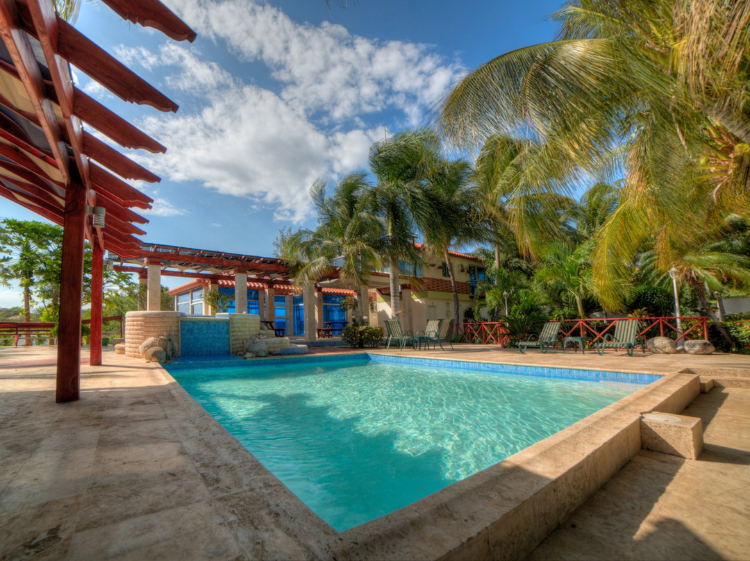 Bani酒店住宿-Sava Salinas