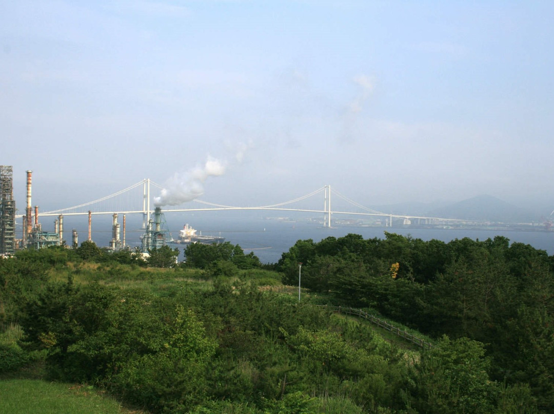 Hakucho Gulf Viewing Platform-室兰市必去景点