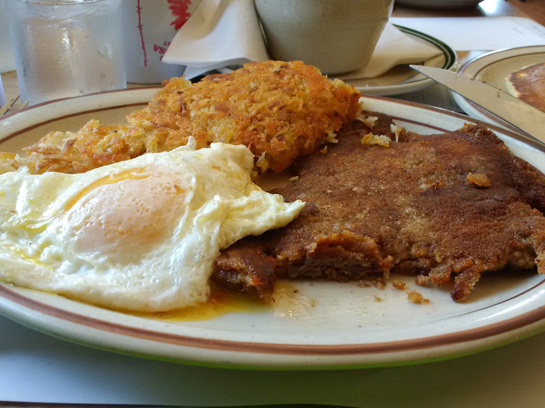 Lewis餐馆和美食-Ponderosa Restaurant