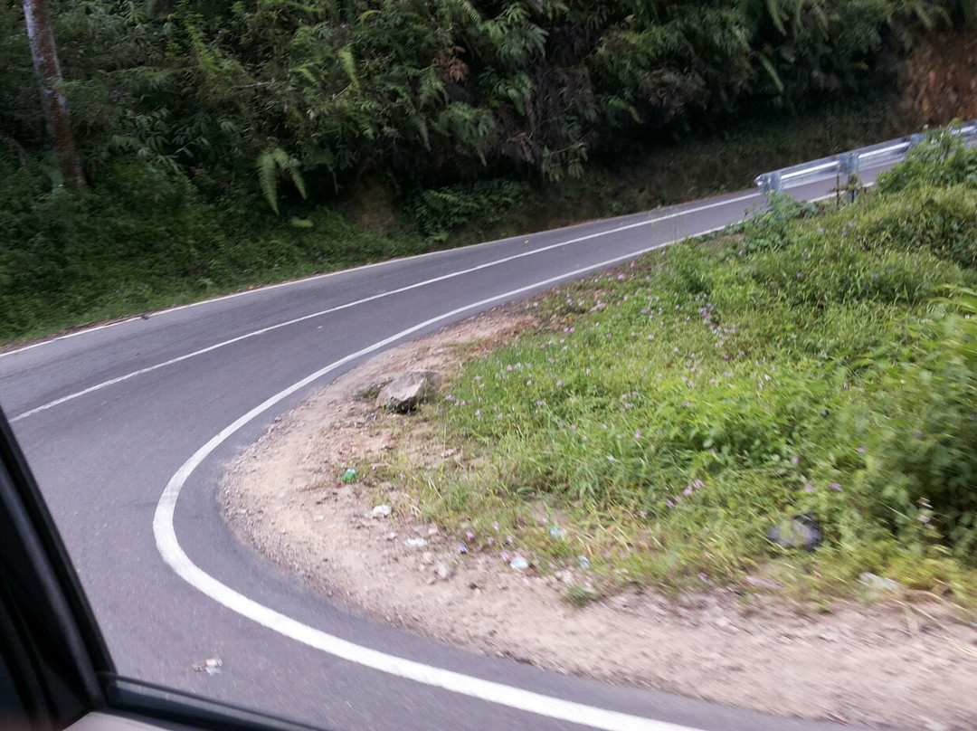 Batu Lubang Tunnels-Sibolga必去景点