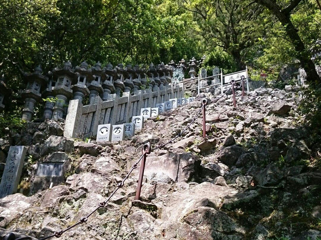 Okunoin Kasagatakiji Temple-土庄町必去景点
