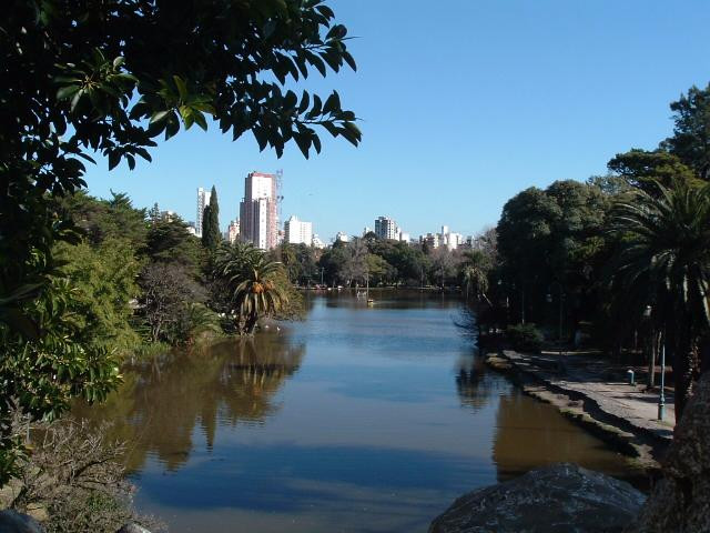 Paseo del Bosque-拉普拉塔必去景点