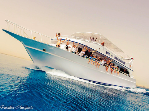 蓝色天堂潜水中心-赫尔格达必去景点