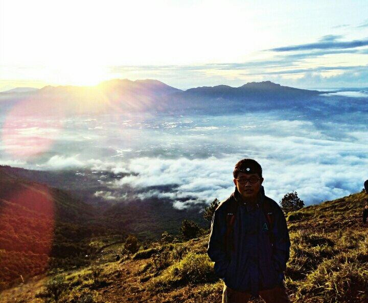 Mount Guntur-牙律必去景点
