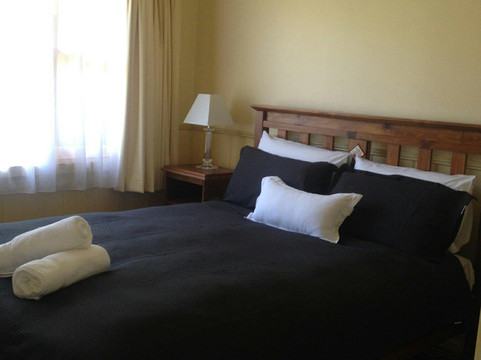 View Hill Holiday Units主图