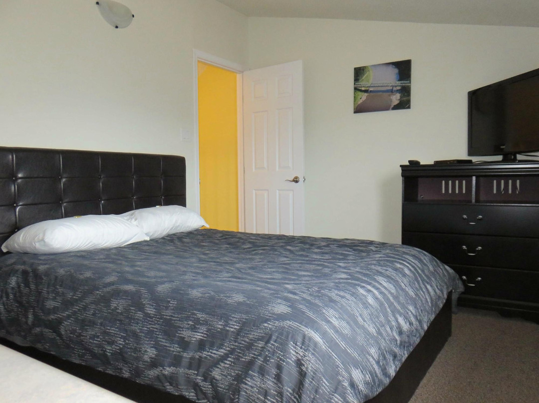 Hay River Suites主图