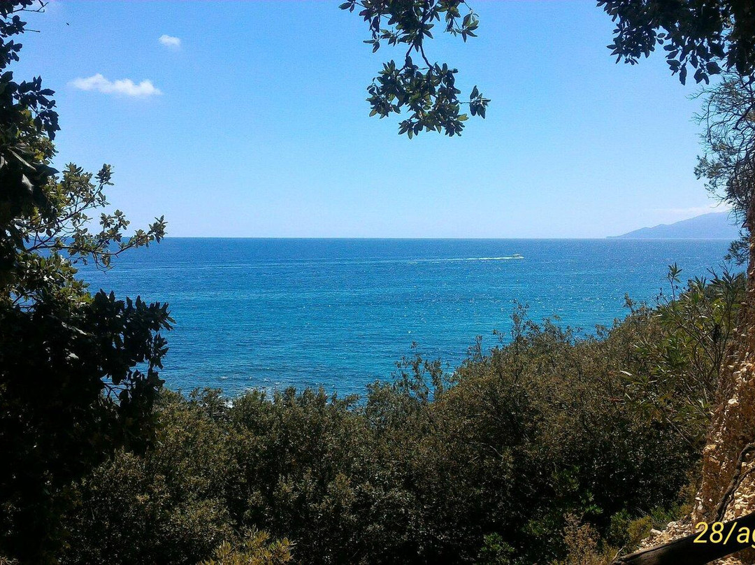 Spiaggia di Sos Dorroles-Cala Gonone必去景点