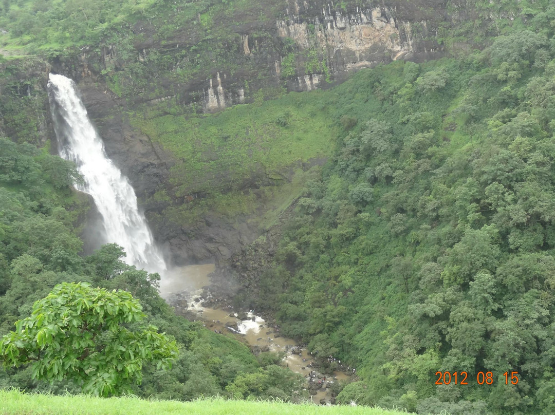 Dugarwadi Waterfall景点图片