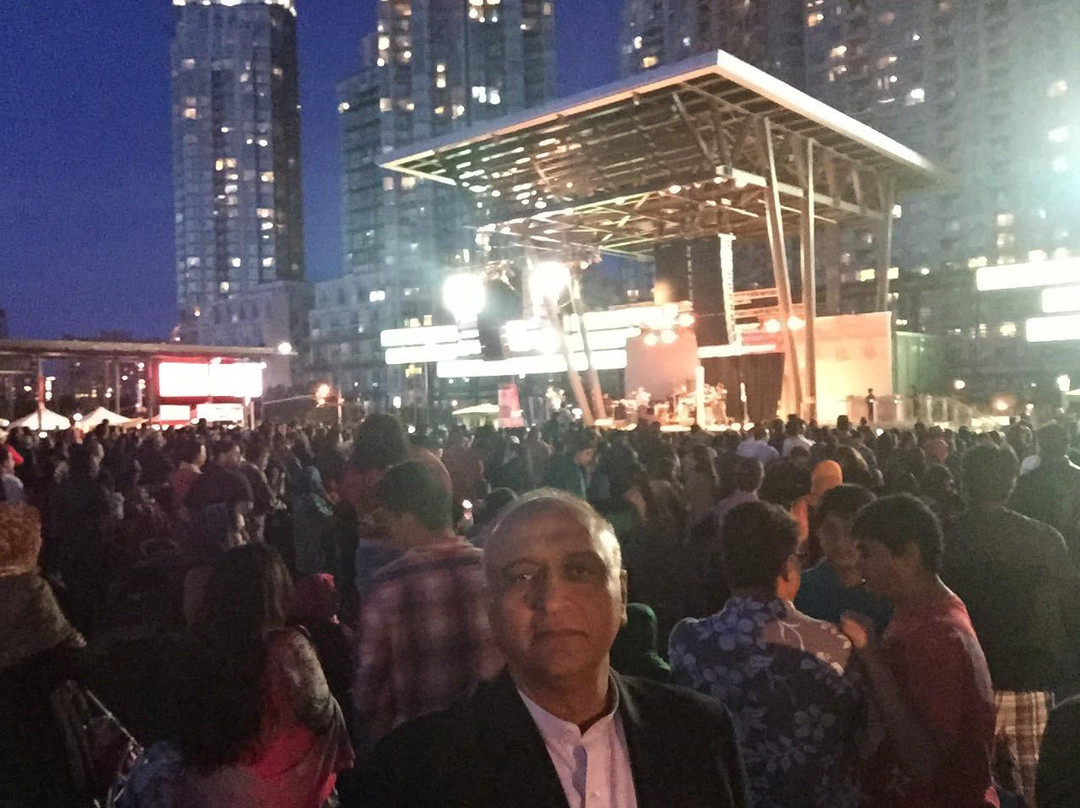 Celebration Square-米西索加必去景点