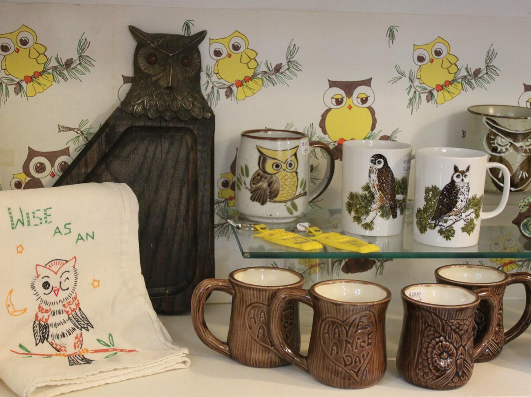 Rusty Retro Antiques & Oddities-楠帕必去景点