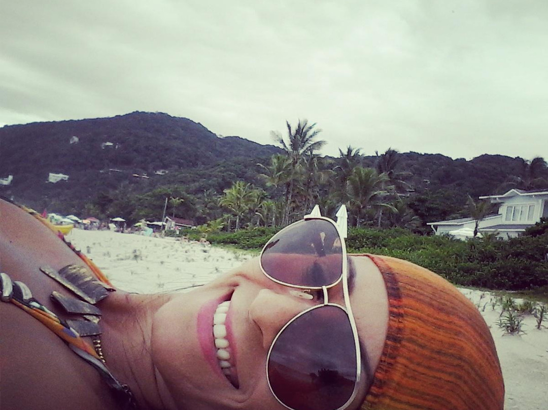 Praia de São Pedro-瓜鲁雅必去景点