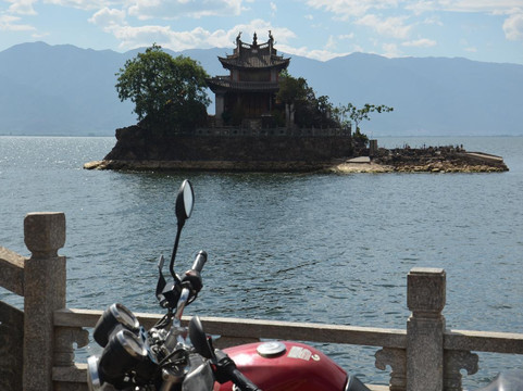 Xizangmoto的一日游-大理市必去景点