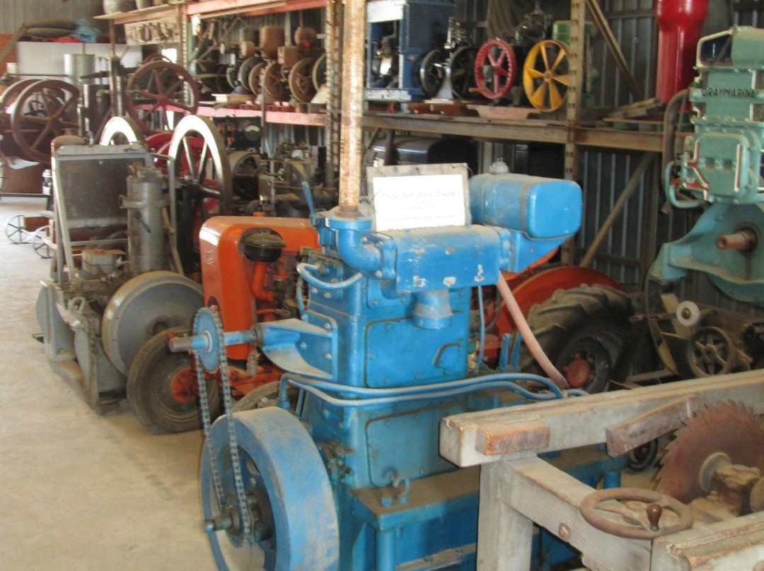 Antique Gas & Steam Engine Museum-维斯塔必去景点