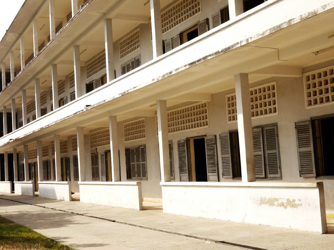 吐斯廉屠杀博物馆-金边必去景点