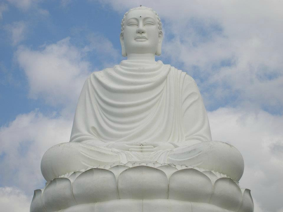 龙山寺-芽庄必去景点