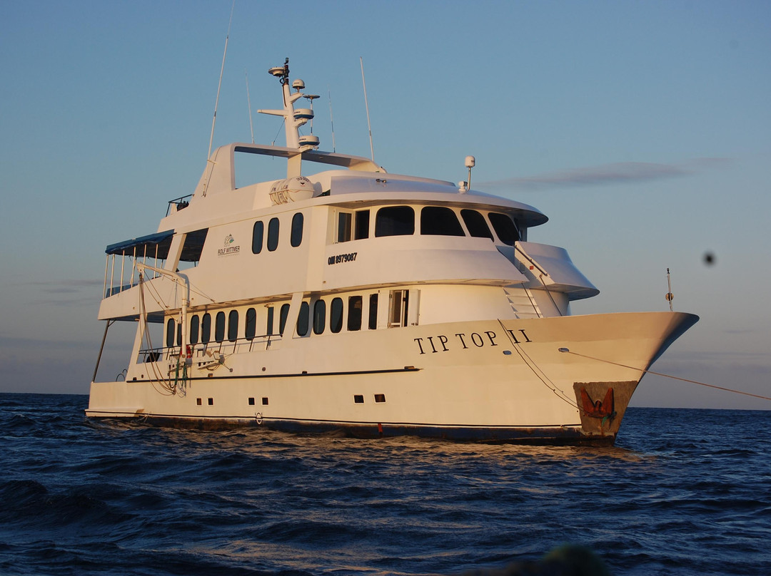 Rolf Wittmer & Tip Top Travel - Galapagos Cruises-阿约拉港必去景点