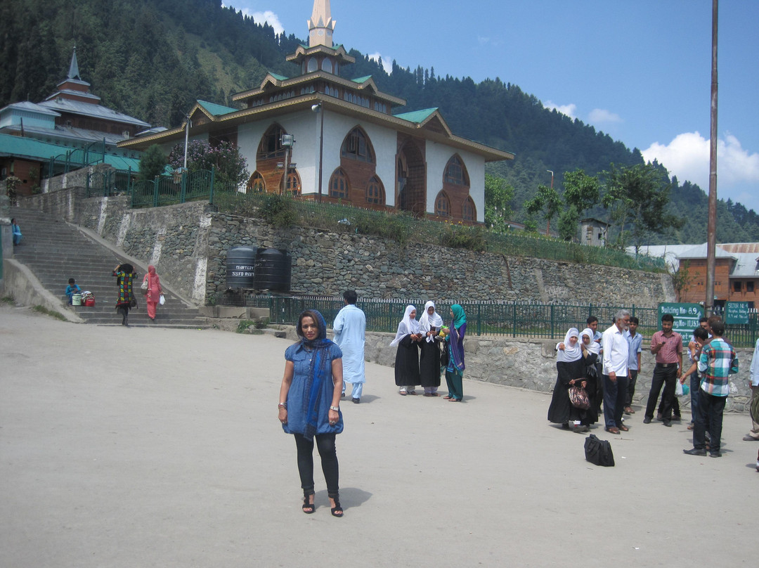 Baba Reshi Shrine-贡马必去景点