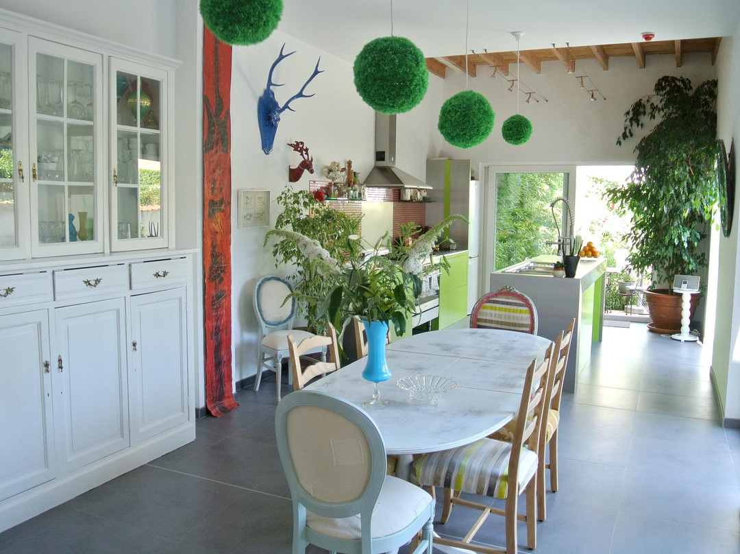 Azee Logies&Ontbijt