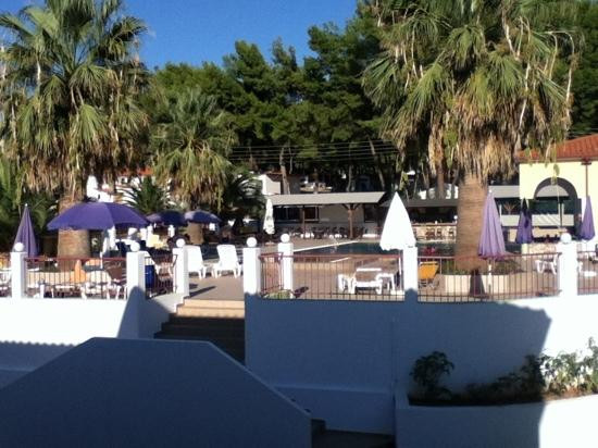 阿玛瑞酒店主图