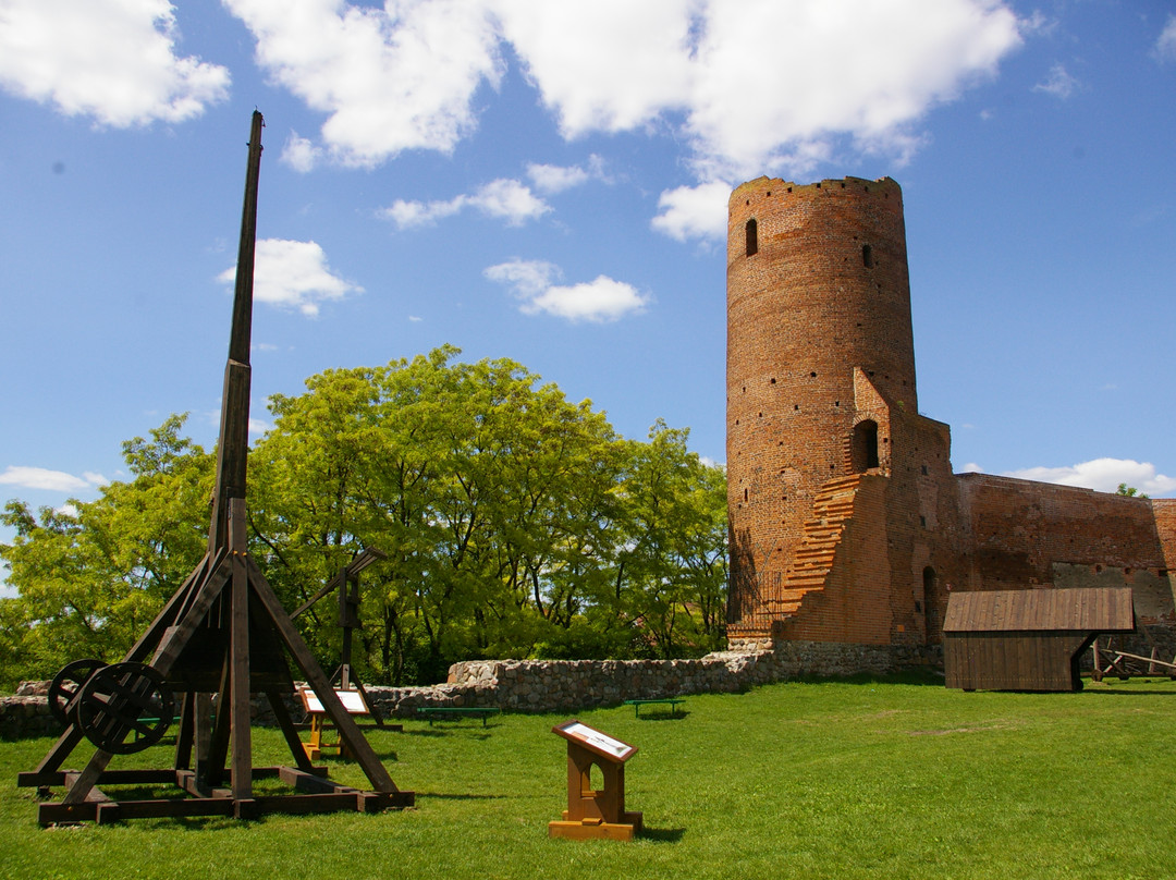 Czersk Castle (Zamek Czersk)景点图片