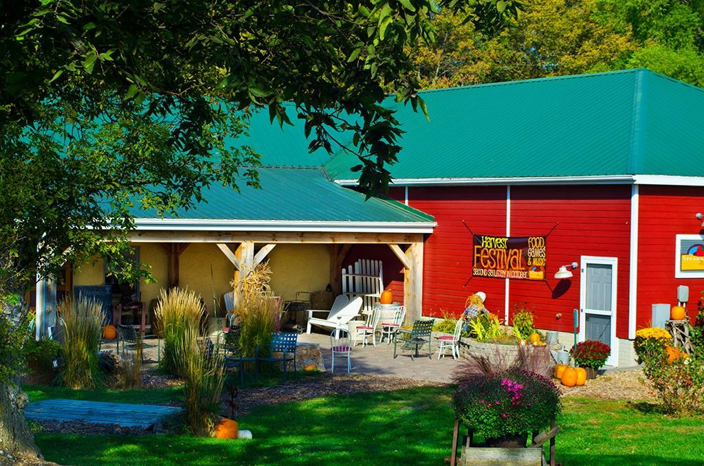 Strawbale Winery景点图片