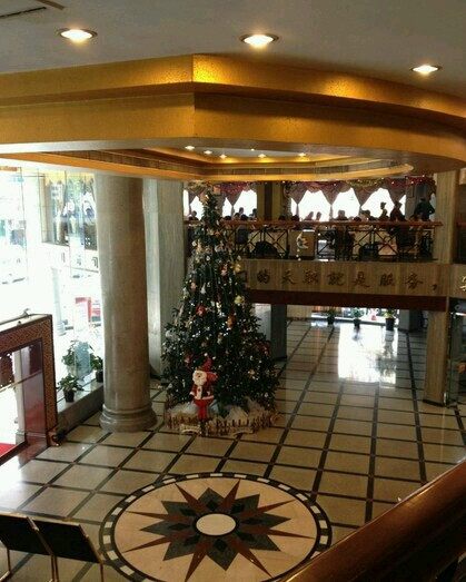 佛山皇帝酒店（顺德清晖园华盖路步行街店）主图