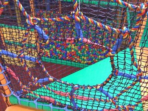 Raze The Roof, Family Entertainment Centre-Penryn必去景点