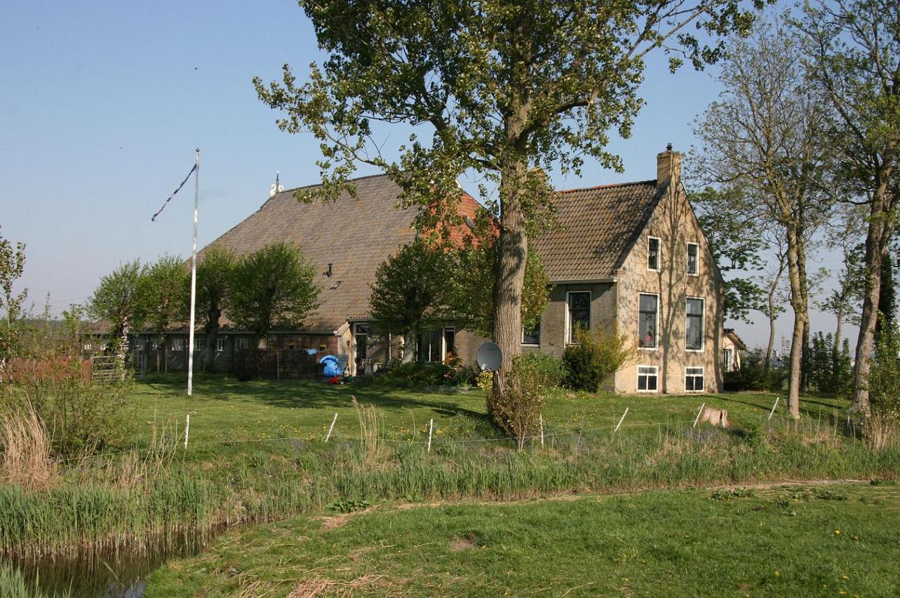 Bed & Breakfast Lutje Lollum-官方