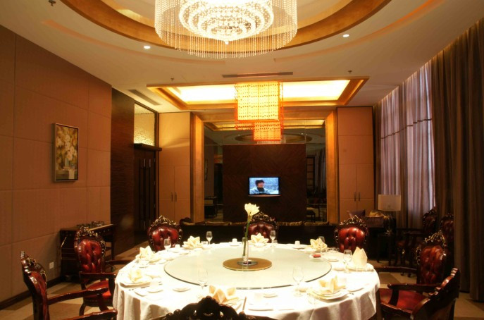 宏源国际饭店主图