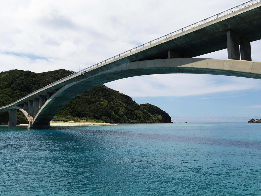 Aka Bridge景点图片