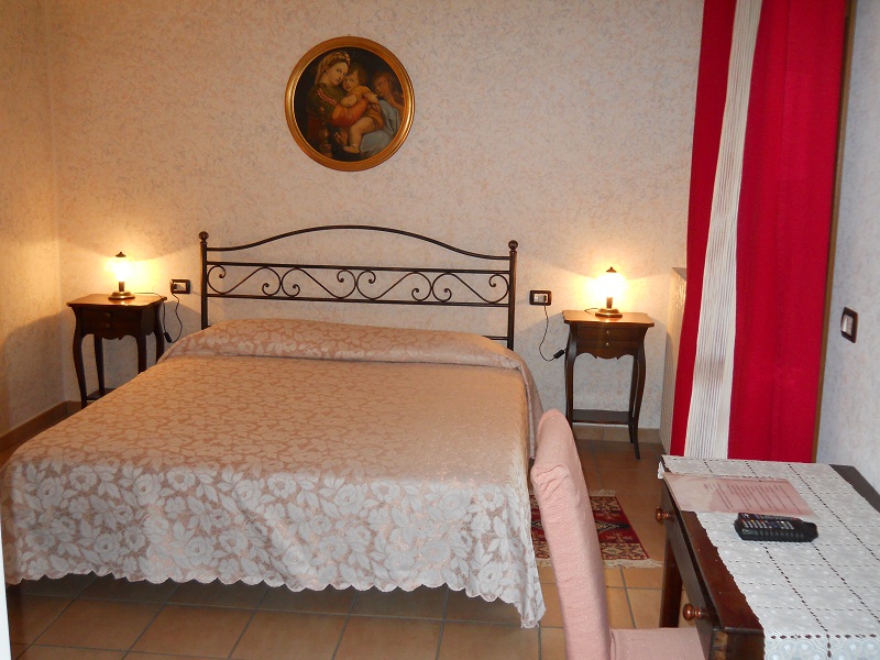 Bed and Breakfast Garoch-官方