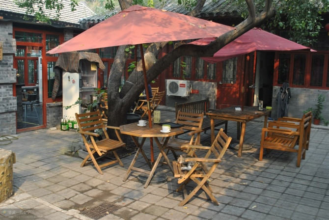 易静小栈四合院客栈主图