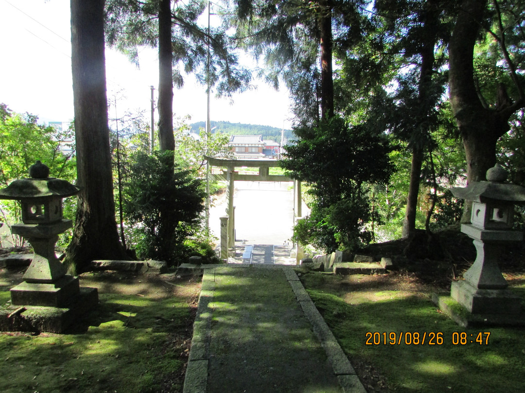 Shimmeisha Shrine景点图片