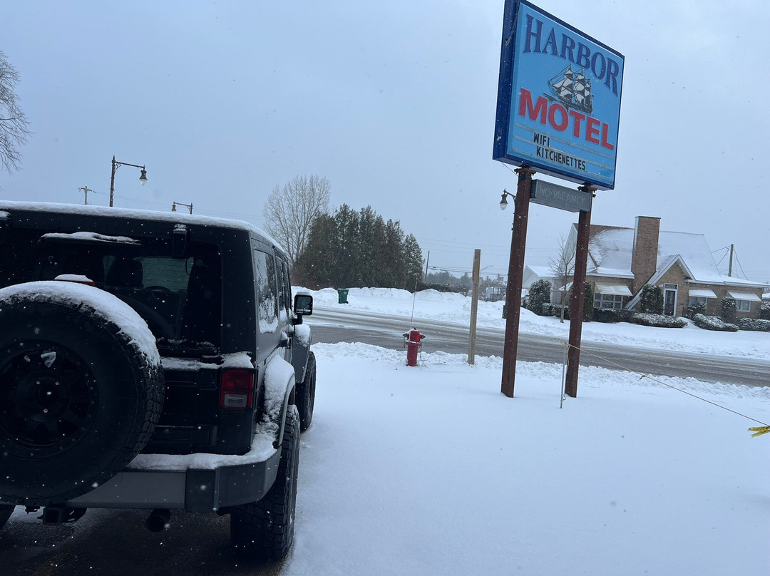 Harbor Motel