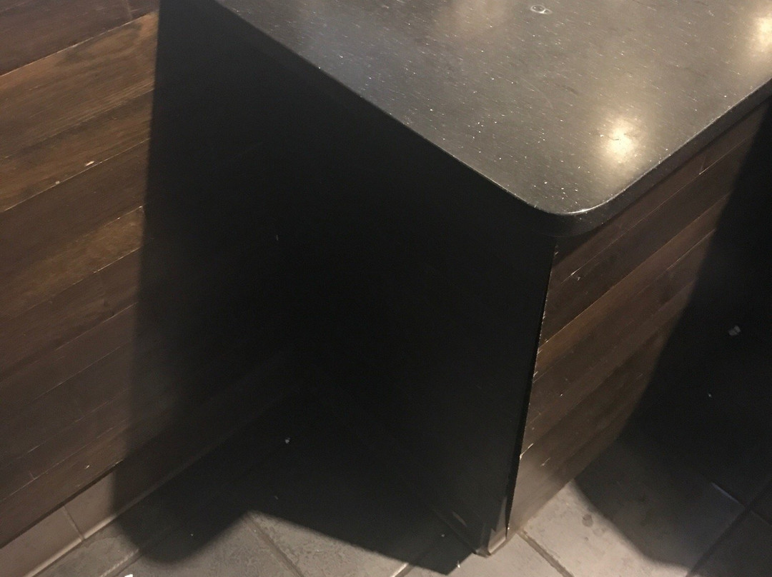 Lesage餐馆和美食-Starbucks