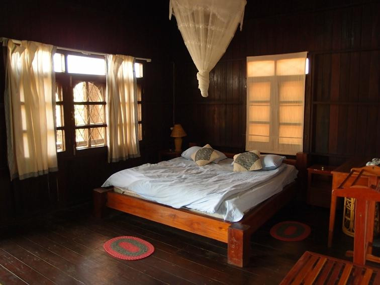 Sayse Guesthouse and Resort