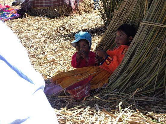 Uros Floating Islands-普诺大区必去景点