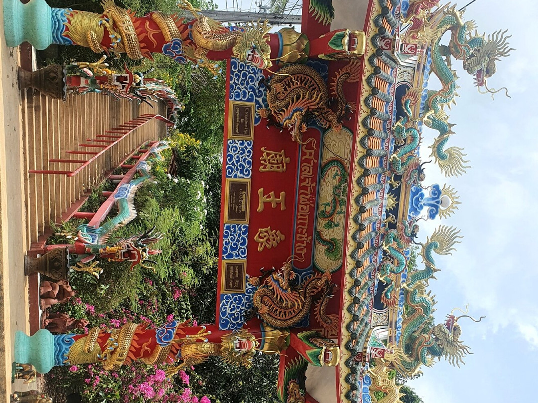Chao Por Koh Chang Shrine-象岛必去景点